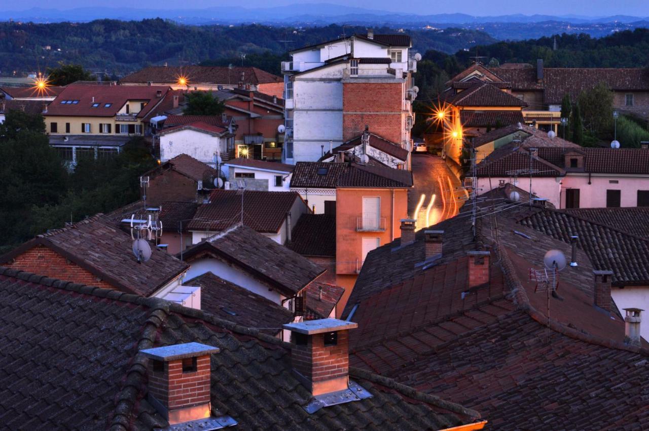 Casa Dei Ciliegi Castell'Alfero Villa Exteriör bild